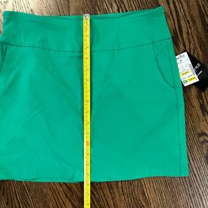 Kelly green skort